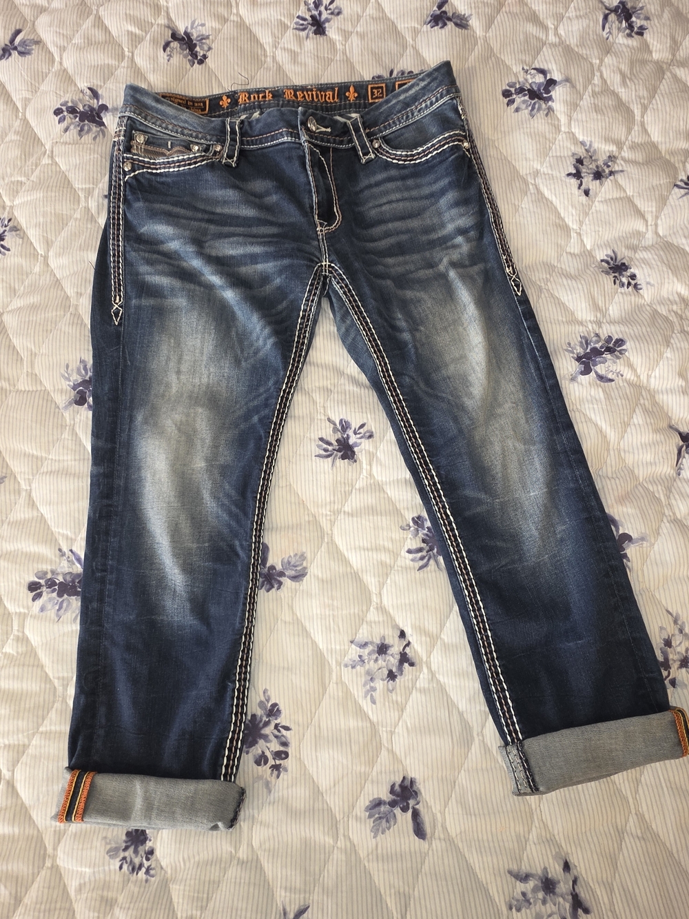 Rock Revival Women's Blue Distressed Avery Capri Jeans